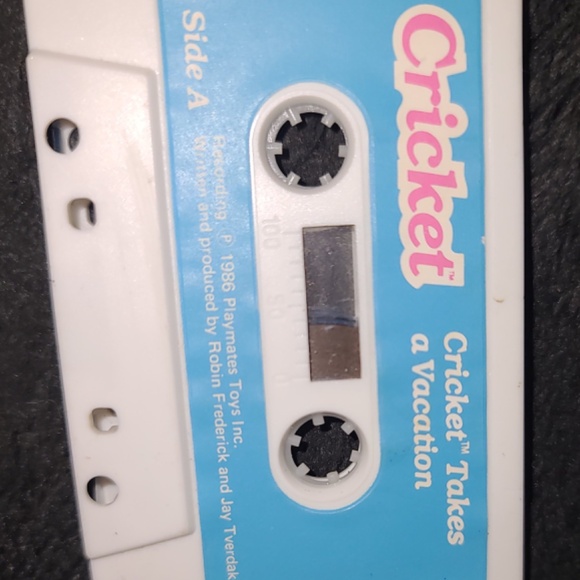 Cricket Takes a Vacation tape - Picture 1 of 4